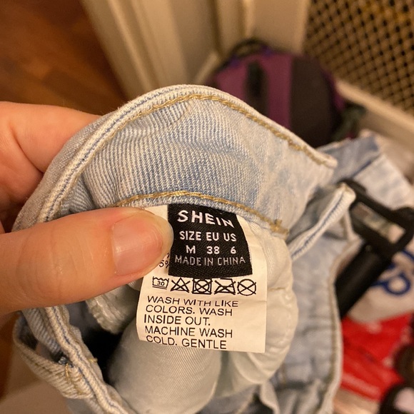 Color-block Jean Shorts - Picture 4 of 4